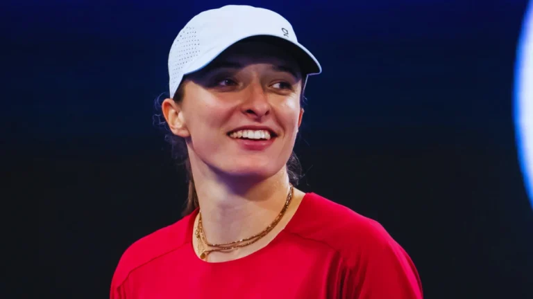 Iga Swiatek Says Women’s Tennis Doesn’t Need a “Battle of the Sexes”