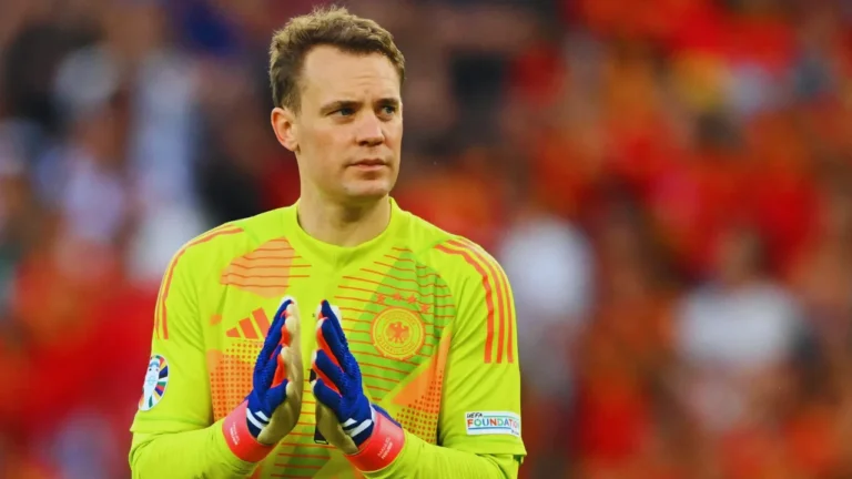 Manuel Neuer Backs Dayot Upamecano to Stay: “He’s a True Leader for Bayern Munich”